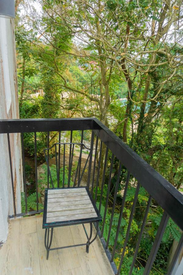 Appartement Retreat Haven In La Bella Tagaytay à Tagaytay City Extérieur photo