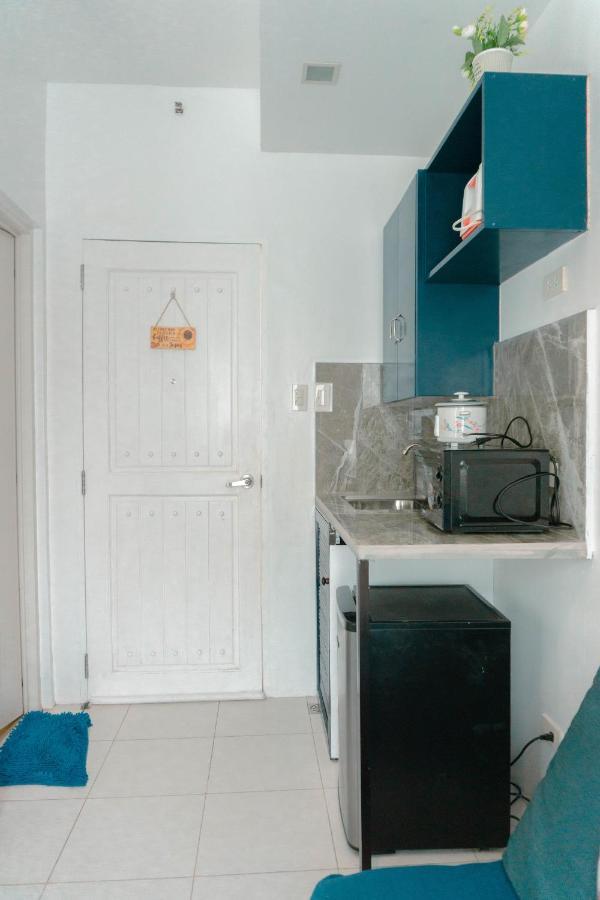 Appartement Retreat Haven In La Bella Tagaytay à Tagaytay City Extérieur photo