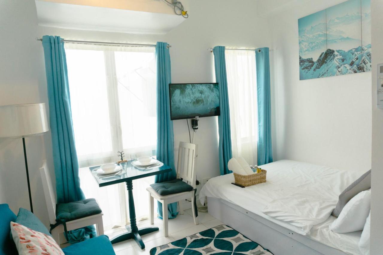 Appartement Retreat Haven In La Bella Tagaytay à Tagaytay City Extérieur photo
